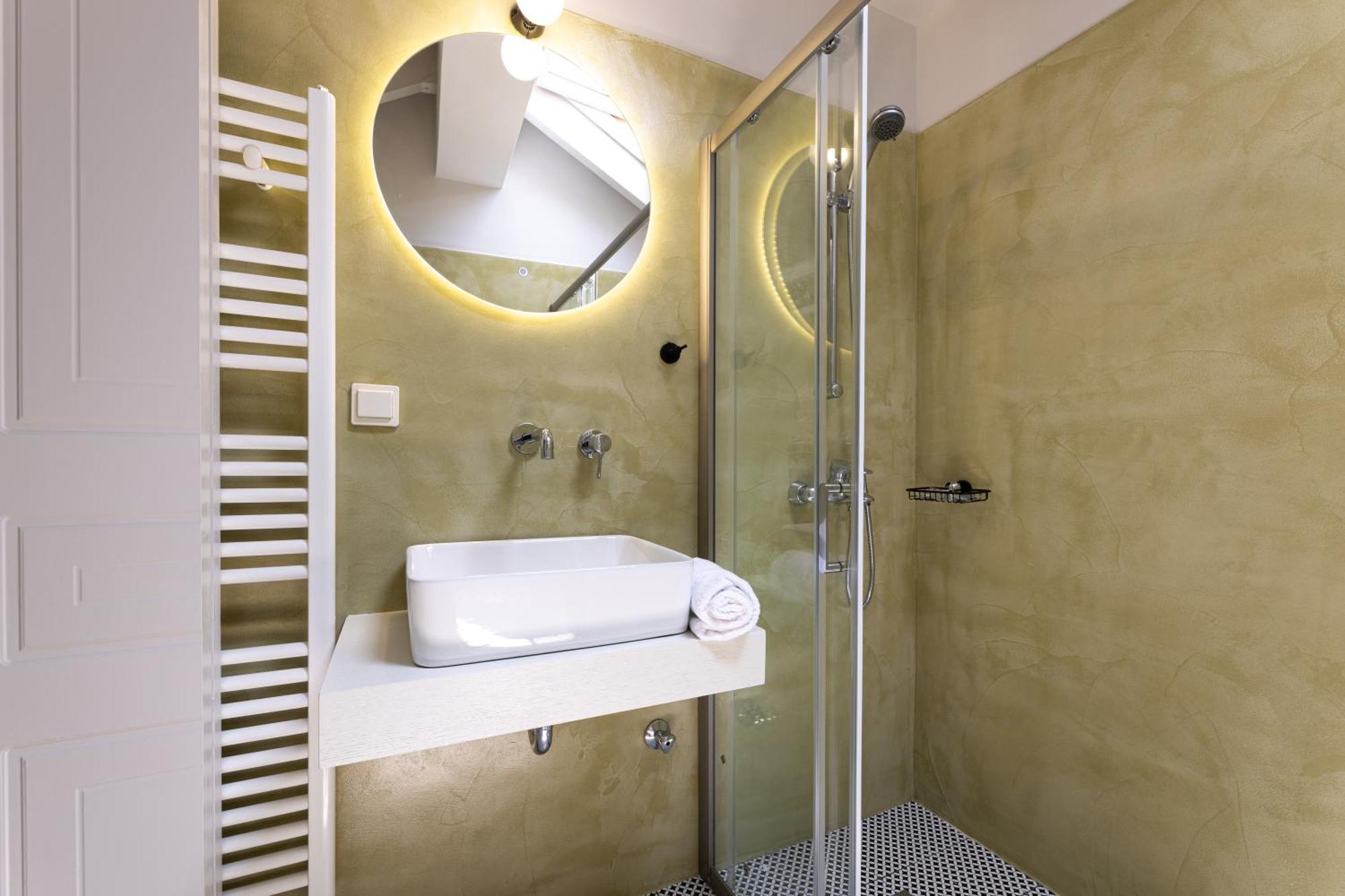 Domus City Apartment Argostoli  Bagian luar foto