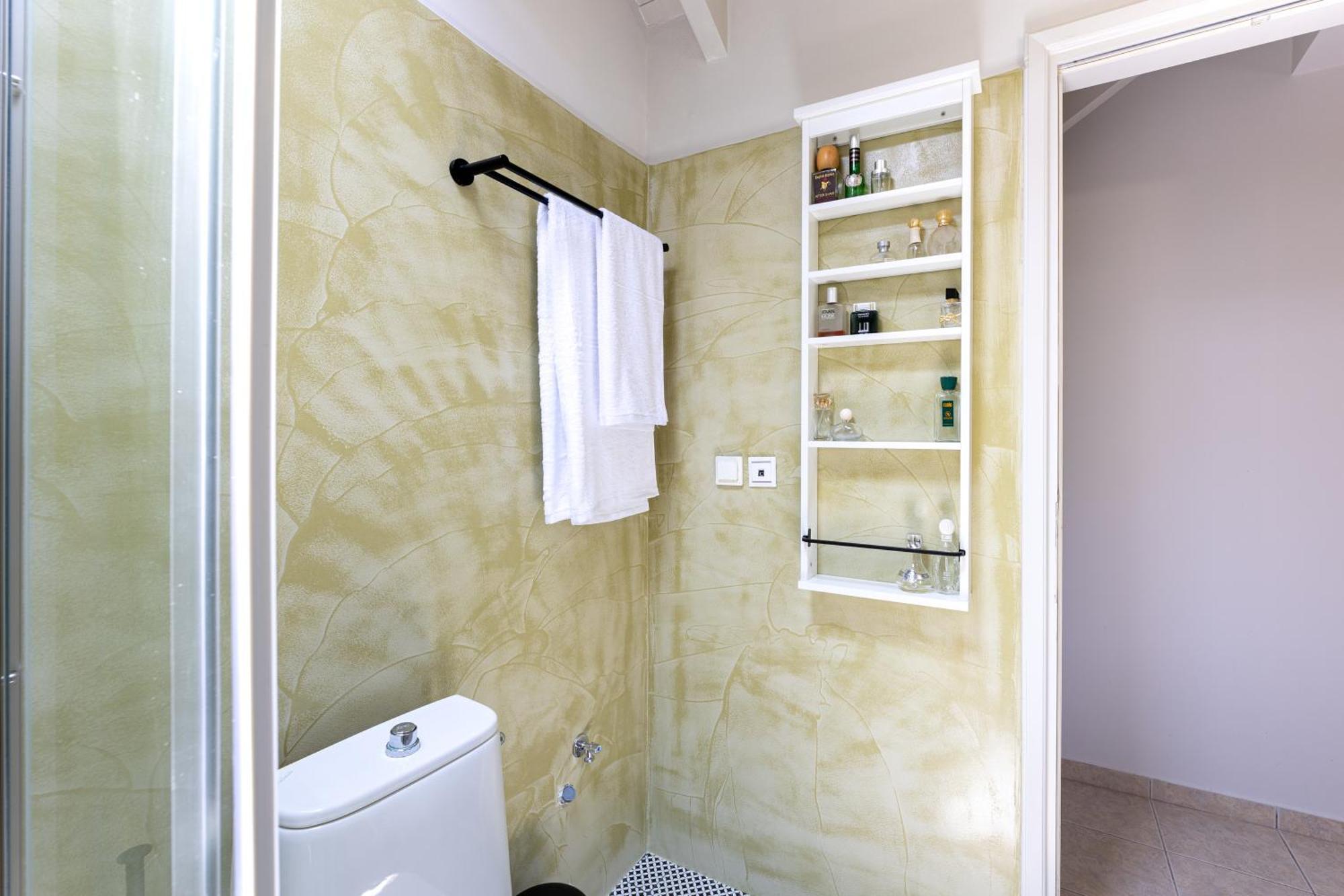 Domus City Apartment Argostoli  Bagian luar foto
