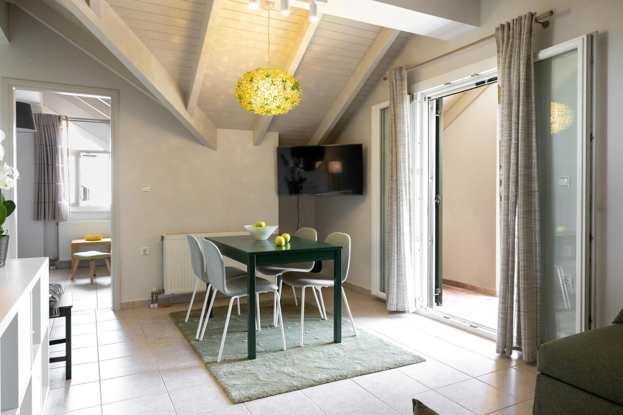 Domus City Apartment Argostoli  Bagian luar foto
